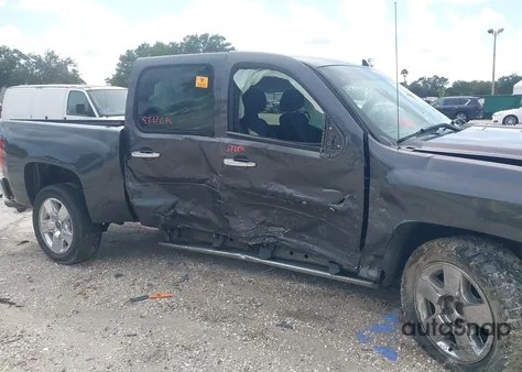2011 Chevrolet Silverado 1500 Lt from USA, damaged, VIN 3GCPCSE0XBG185456
